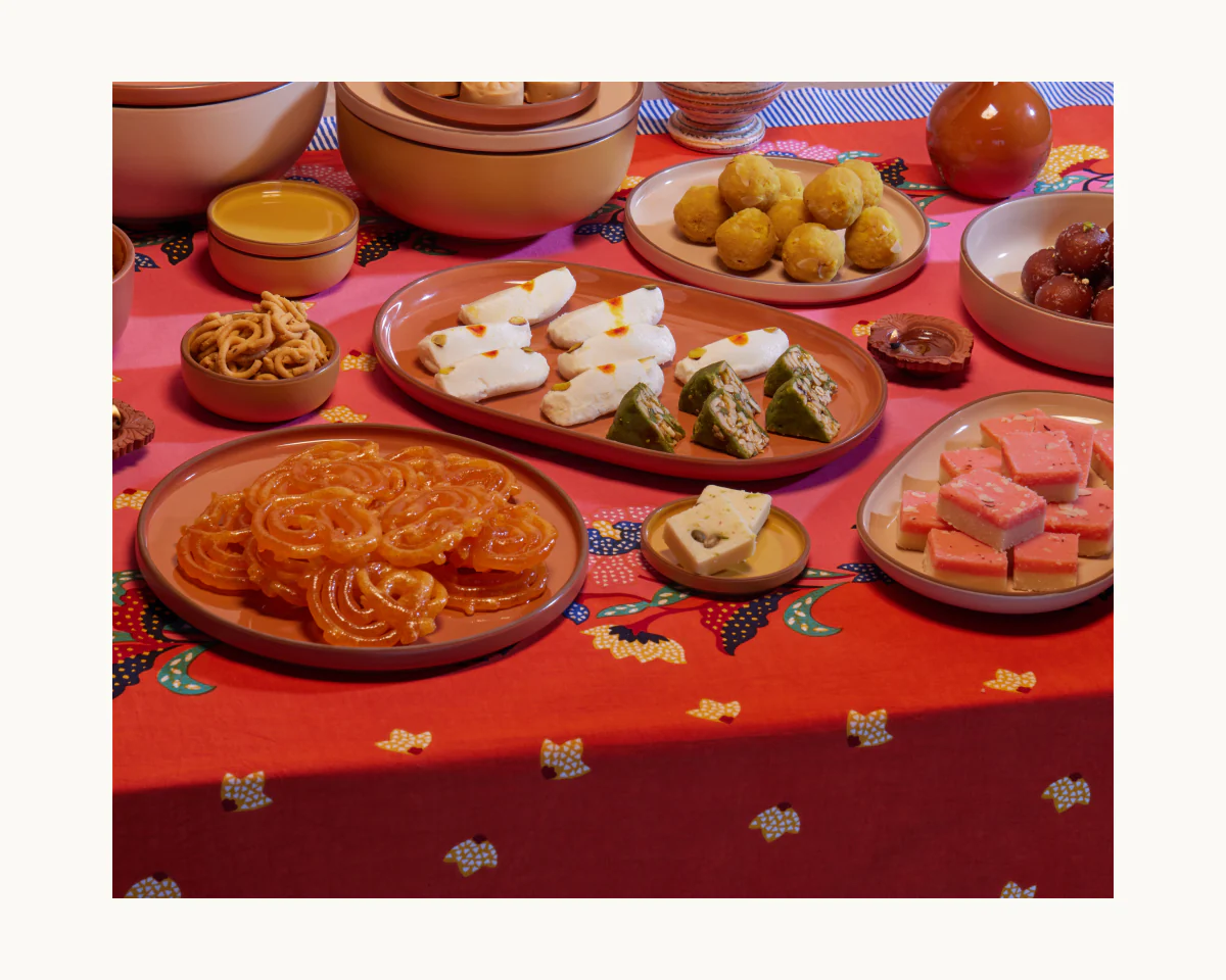 Dinner Plates - Image 29